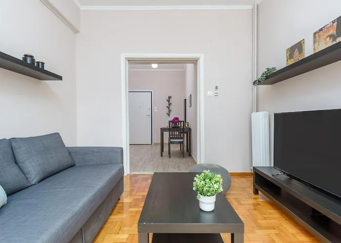 Selany\'S Chic Apartment In The Heart Of Athens