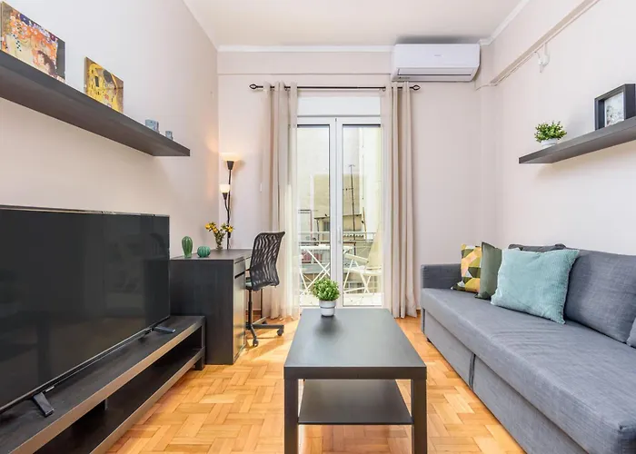 Selany\'S Chic Apartment In The Heart Of Athens